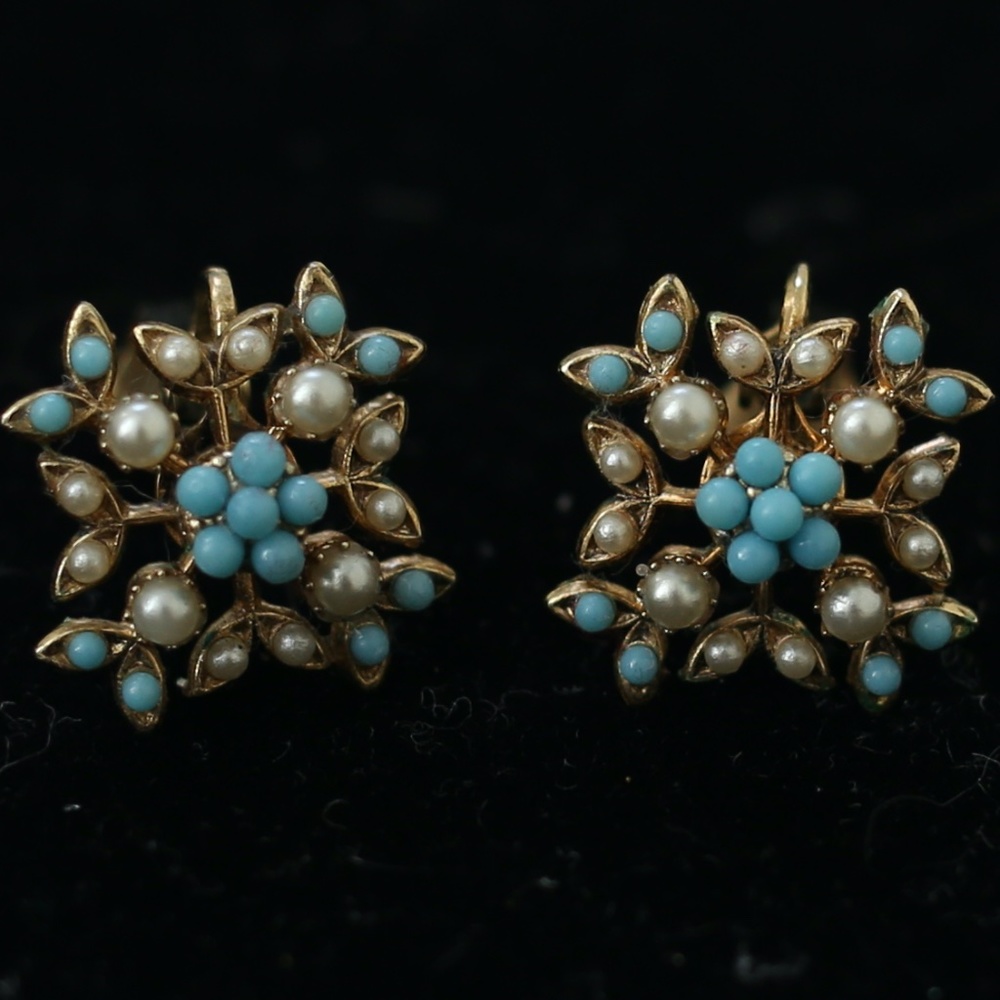VINTAGE Gold, pearl and blue clip-on earrings